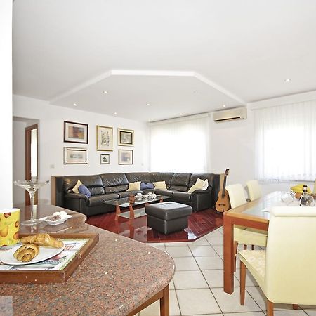 D & J Apartment Сплит Экстерьер фото